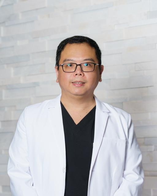 Dr. Max Huang Dr. Max Huang Portrait. A Dental Doctor in Shine Dental.